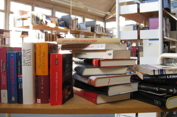 Bücherflohmarkt in der Stadtbücherei